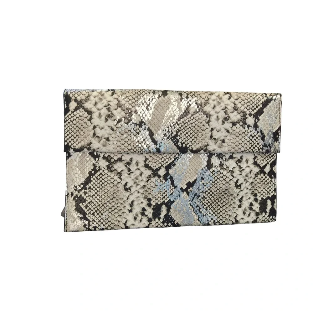 NWT Glitzy Girlz Python Snakeskin Clutch